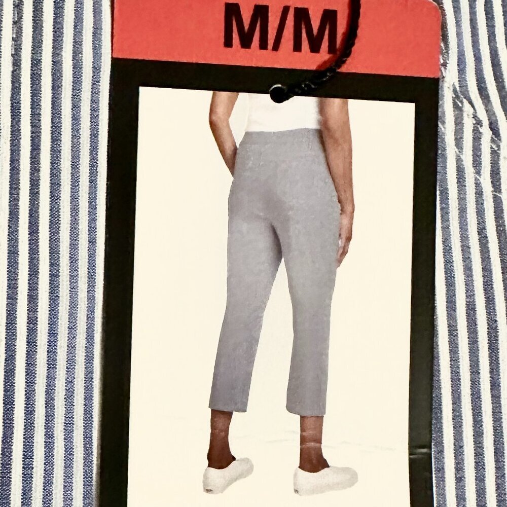 Mario Serrani Women's Comfort Stretch Capri Pants Size M Tummy Control Panel NEW - Picture 6 of 14